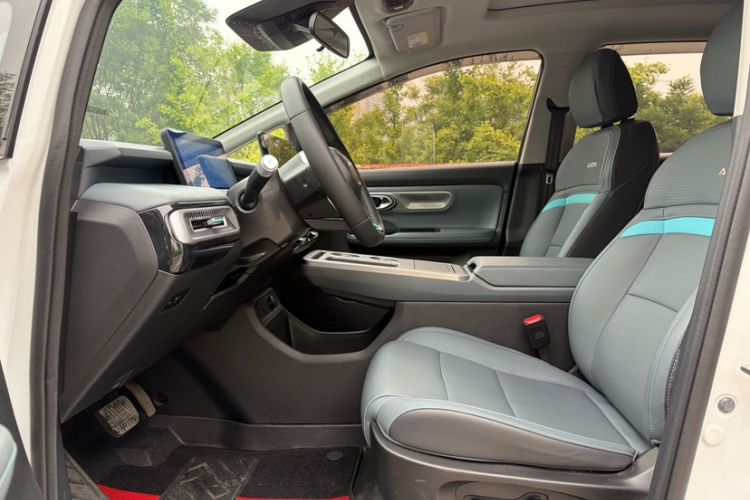 Used AION Y 2024 Younger Star Edition Interior 2