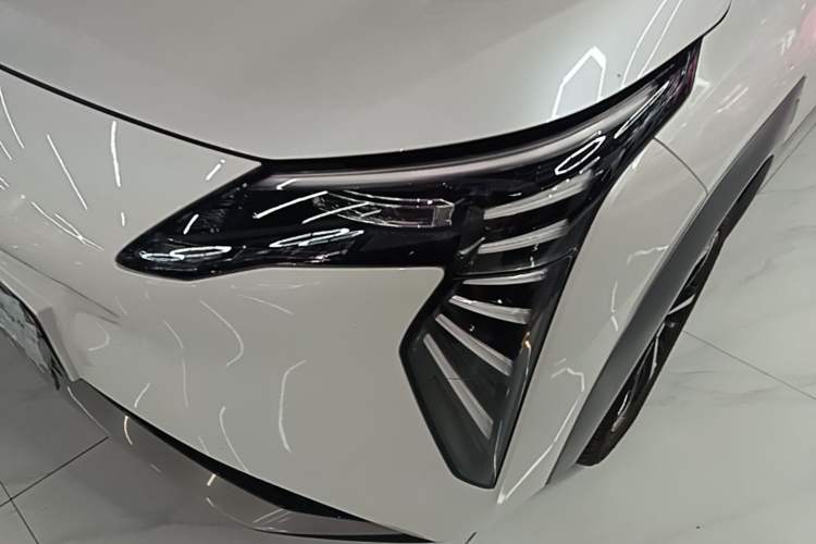 Used AION Y 2024 Younger Star Edition Left Front Headlight