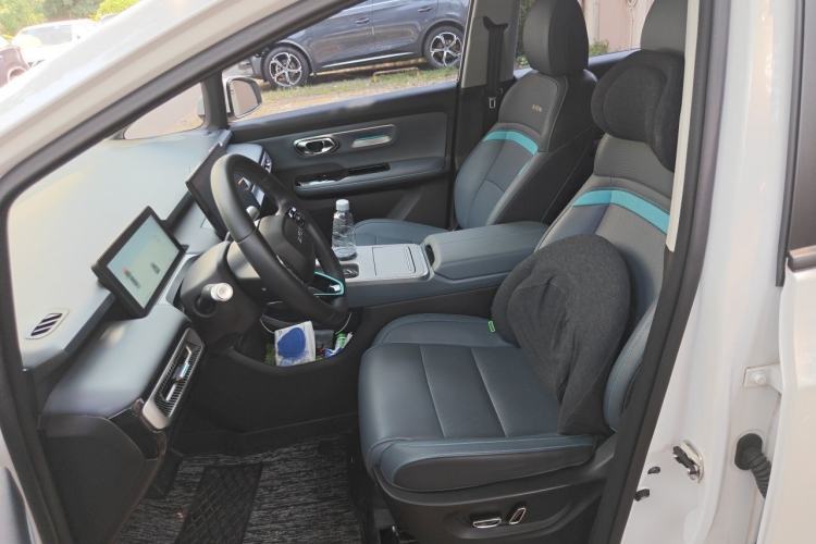 Used AION Y 2024 Plus 510 Intelligent Driving Version Left Front Seat