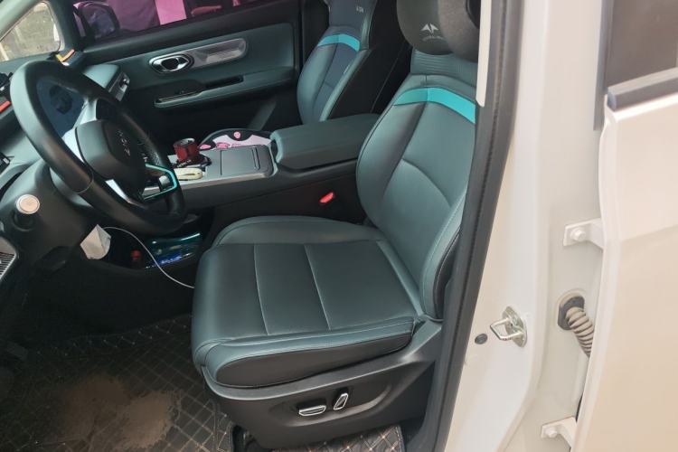 Used AION Y 2024 Plus 510 Intelligent Driving Version Left Front Seat