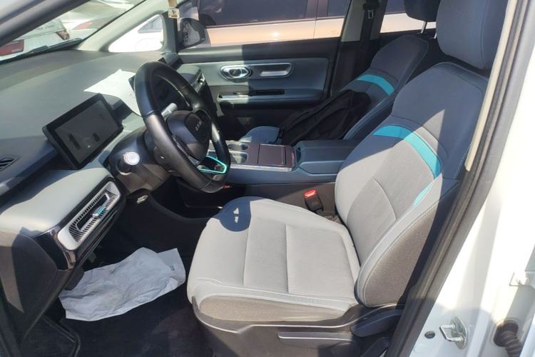 Used AION Y 2024 Younger Left Front Seat