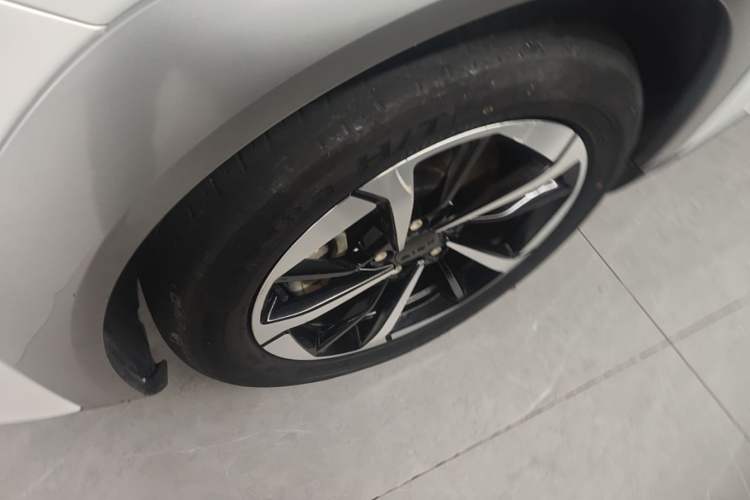 Used AION Y 2024 Younger Star Edition Left Front Wheel Hub