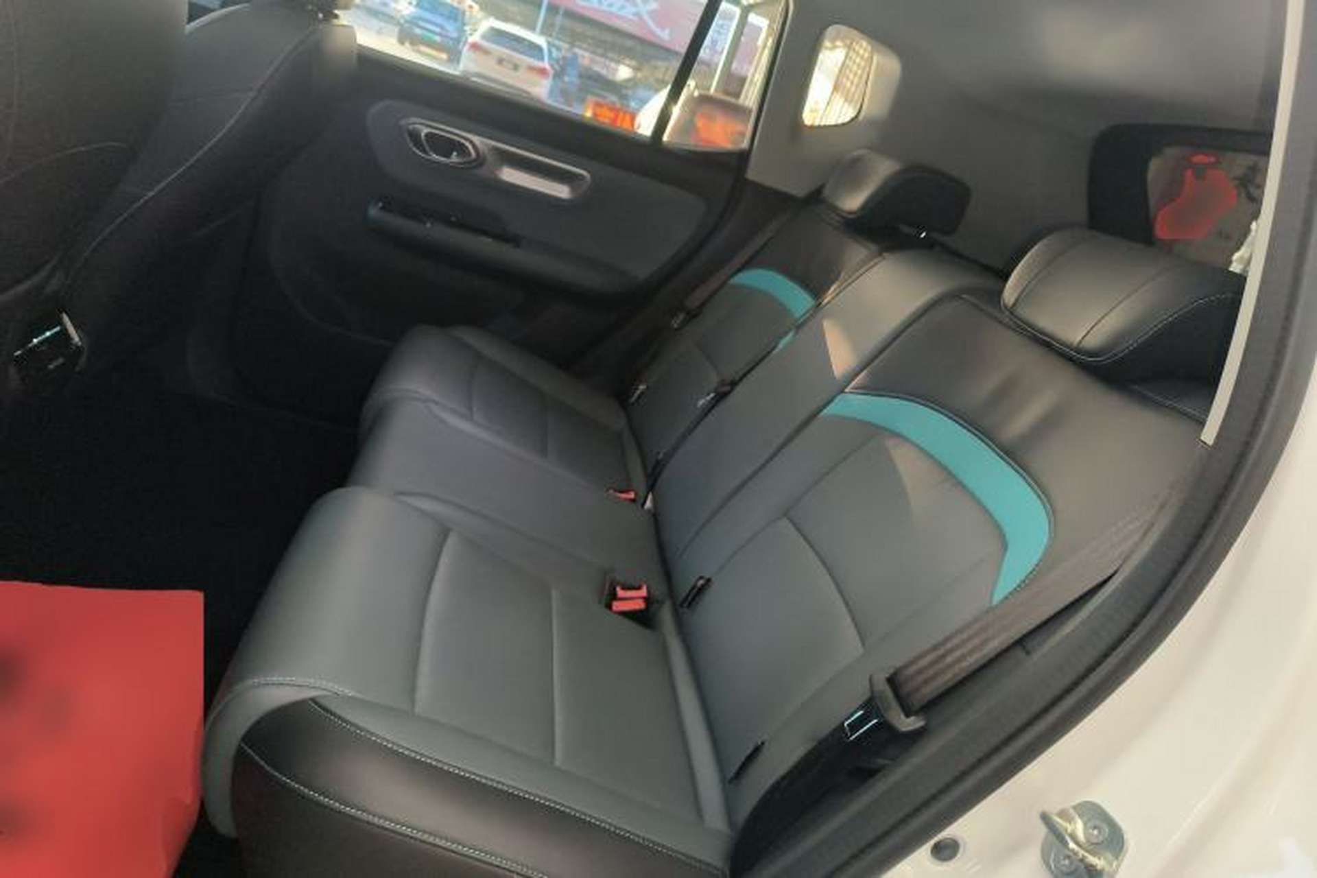 Used AION Y 2024 Plus 510 Intelligent Driving Version Left Rear Seat