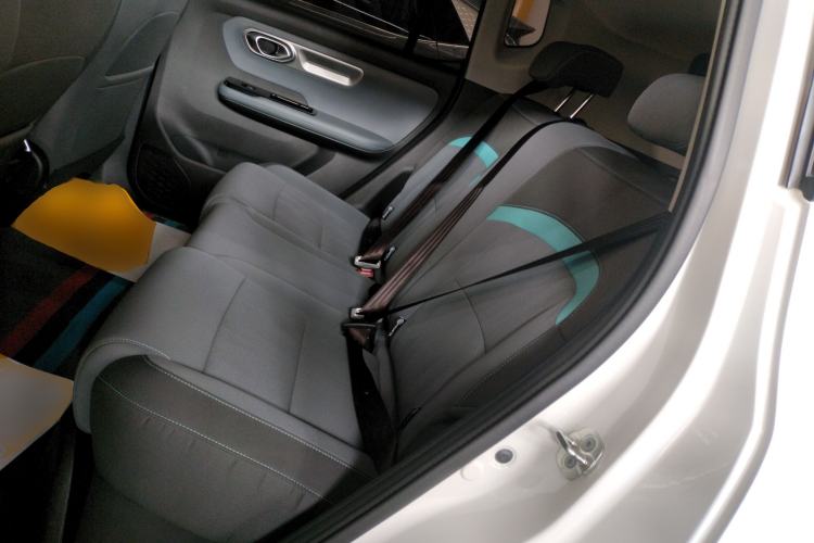 Used AION Y 2024 Younger Left Rear Seat