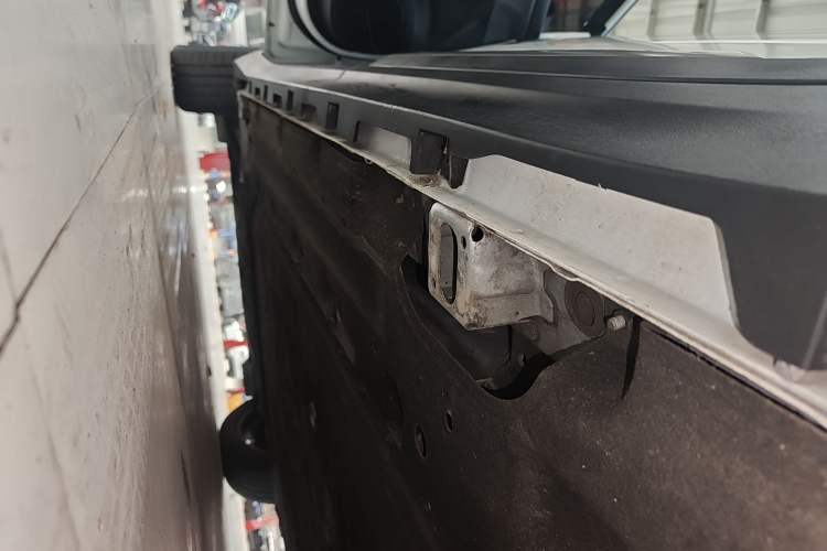 Used AION Y 2024 Plus 510 Intelligent Driving Version Left Side Sill