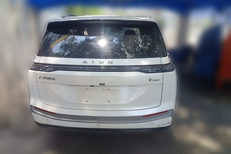 Used AION Y 2024 Younger Rear