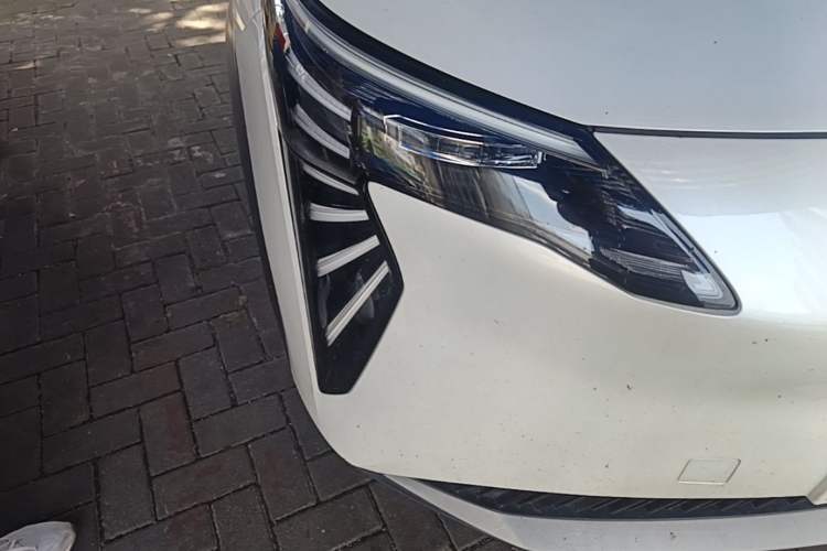 Used AION Y 2024 Younger Right Front Headlight