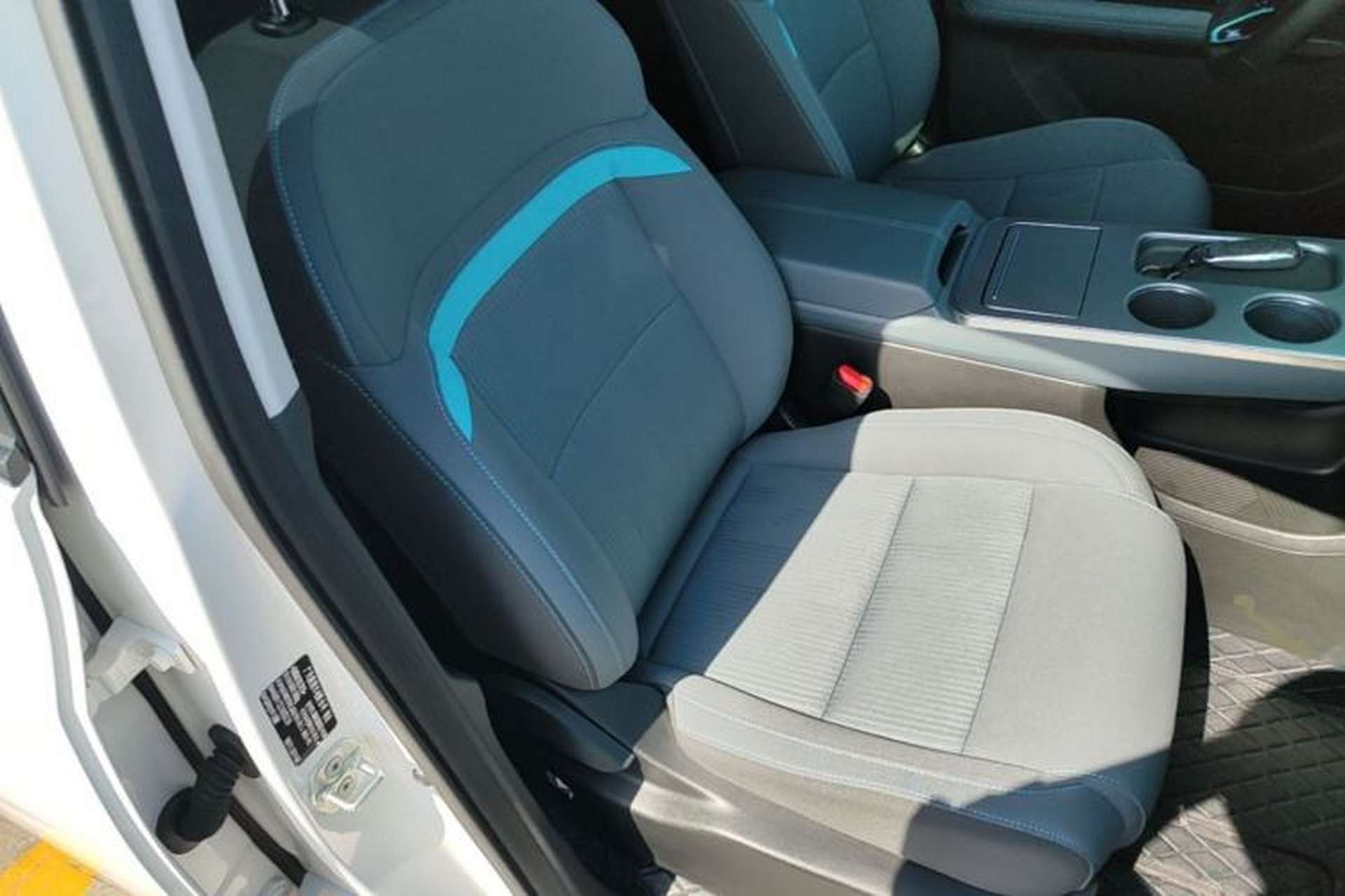 Used AION Y 2024 Younger Right Front Seat