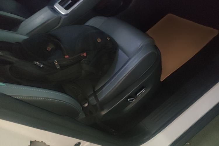 Used AION Y 2024 Plus 510 Intelligent Driving Version Right Front Seat