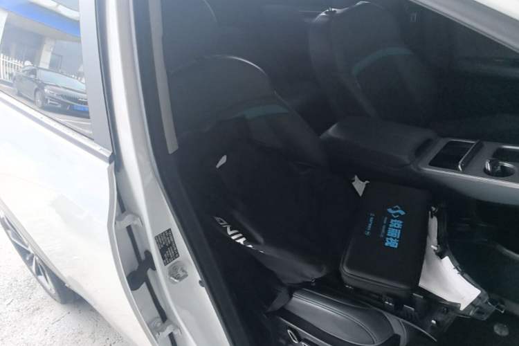 Used AION Y 2024 Plus 510 Intelligent Driving Version Right Front Seat