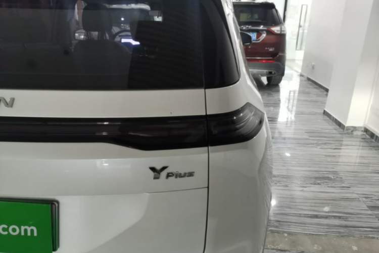 Used AION Y 2024 Younger Star Edition Right Rear Taillight