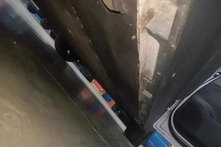 Used AION Y 2024 Plus 510 Intelligent Driving Version Right Side Sill
