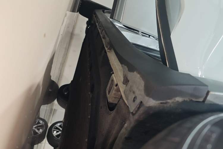 Used AION Y 2024 Plus 610 Intelligent Driving Version Right Side Sill