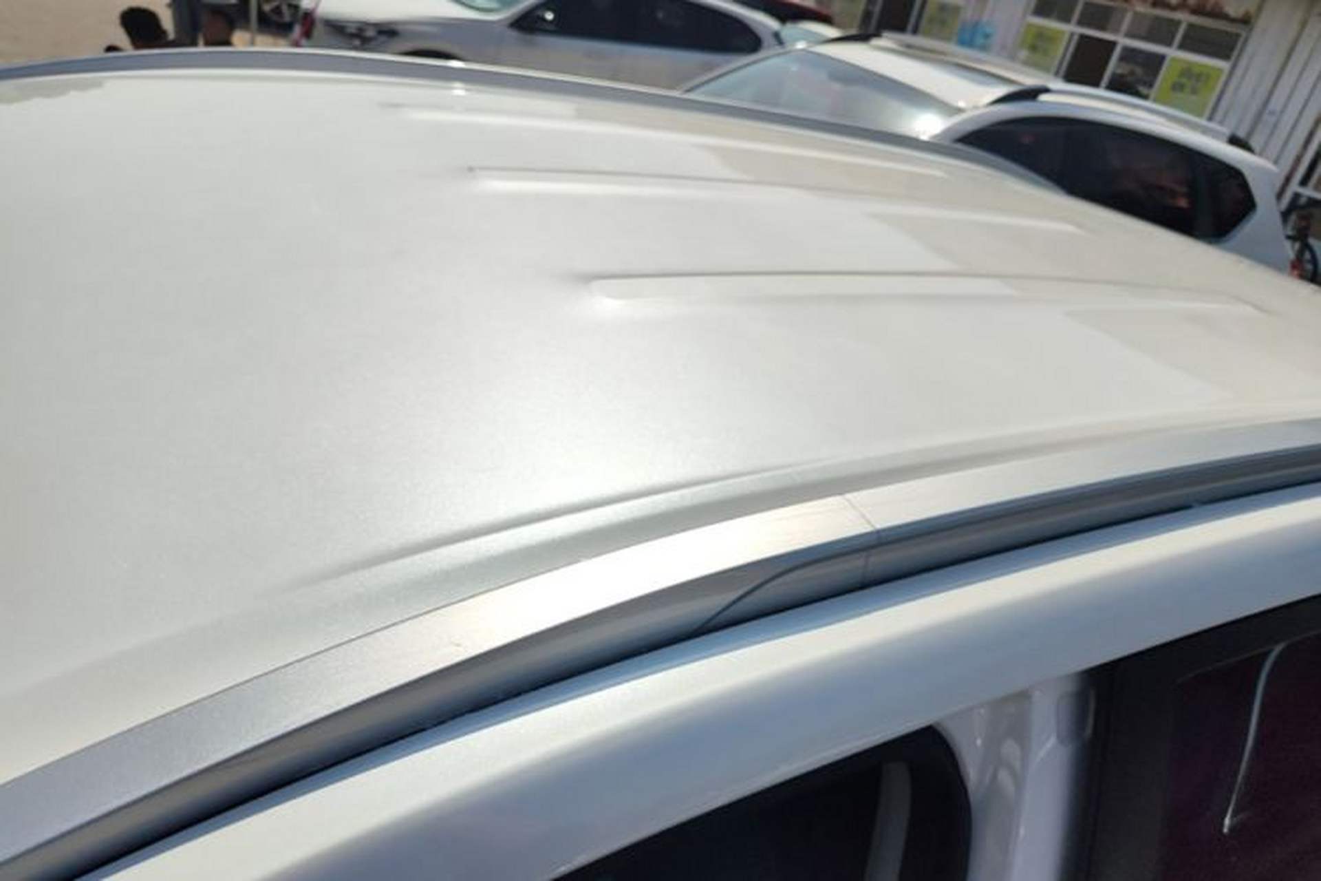 Used AION Y 2024 Younger Roof