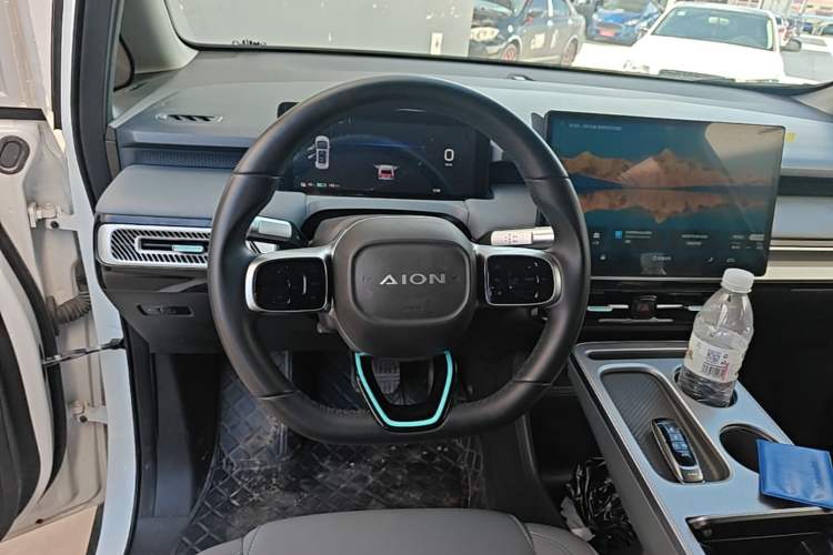 Used AION Y 2024 Younger Steering Wheel