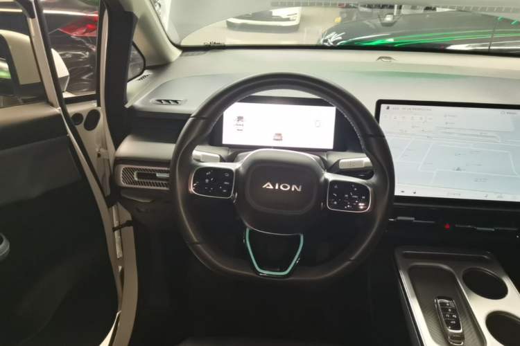 Used AION Y 2024 Plus 510 Intelligent Driving Version Steering Wheel