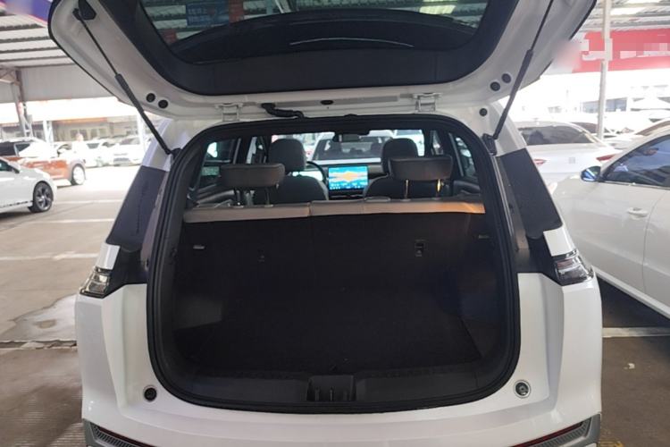Used AION Y 2024 Plus 510 Intelligent Driving Version Trunk