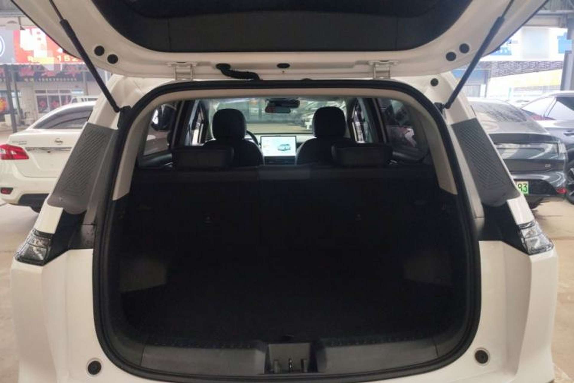 Used AION Y 2024 Younger Star Edition Trunk