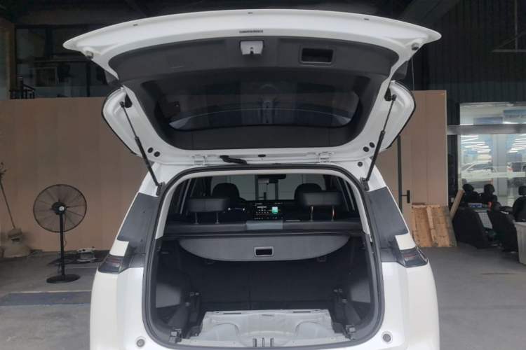 Used AION Y 2024 Plus 510 Intelligent Driving Version Trunk