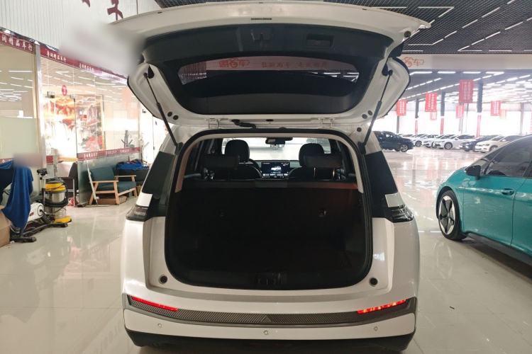 Used AION Y 2024 Plus 510 Intelligent Driving Version Trunk