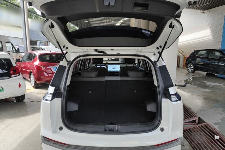 Used AION Y 2024 Plus 510 Intelligent Driving Version Trunk