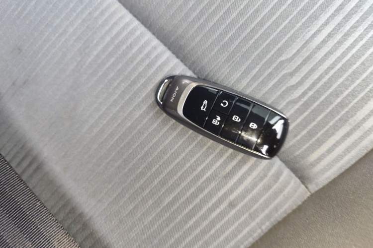 Used AION Y 2024 Younger Vehicle Key