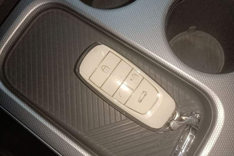 Used AION Y 2024 Plus 610 Intelligent Driving Version Vehicle Key