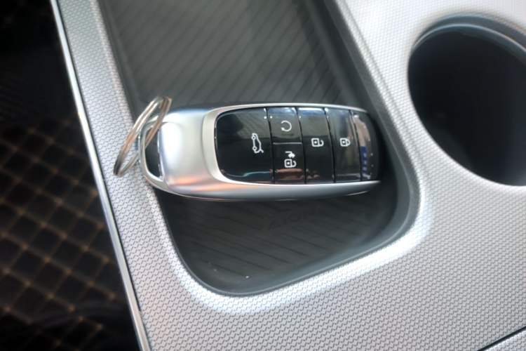 Used AION Y 2024 Younger Vehicle Key