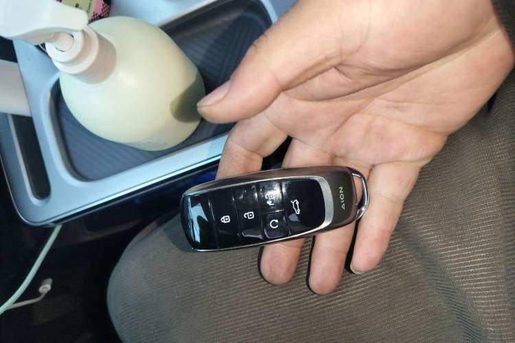 Used AION Y 2024 Younger Star Edition Vehicle Key