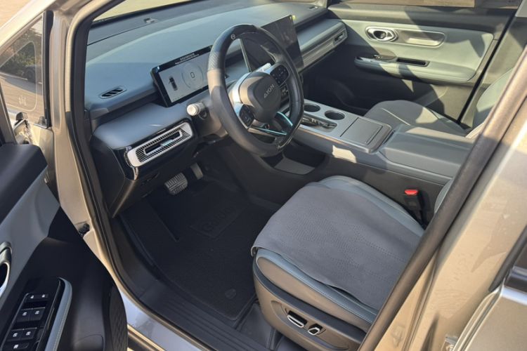 Used AION Y 2024 Plus 610 Intelligent Driving Version Interior 3
