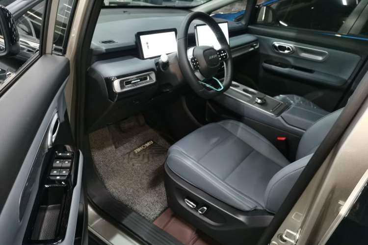 Used AION Y 2025 Plus 510 Zhihao Edition Driver Seat