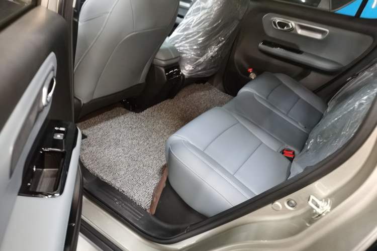 Used AION Y 2025 Plus 510 Zhihao Edition Left Rear Seat