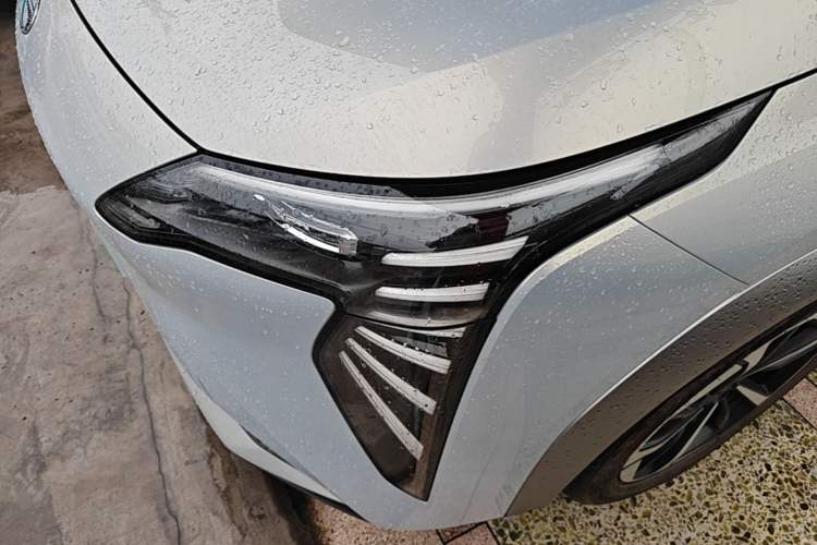 Used AION Y 2025 Plus 510 Zhihao Edition Left Front Headlight
