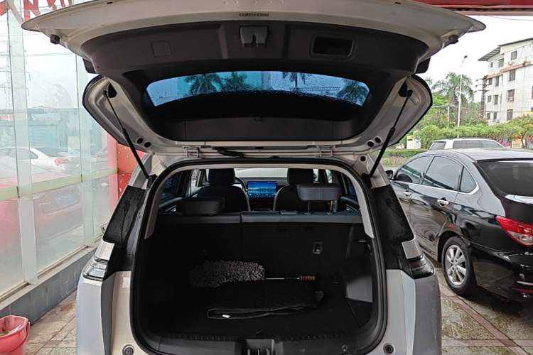 Used AION Y 2025 Plus 510 Zhihao Edition Trunk