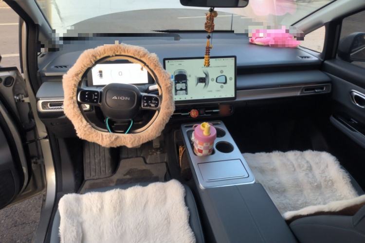 Used AION Y 2025 Plus 510 Zhihao Edition Center Console