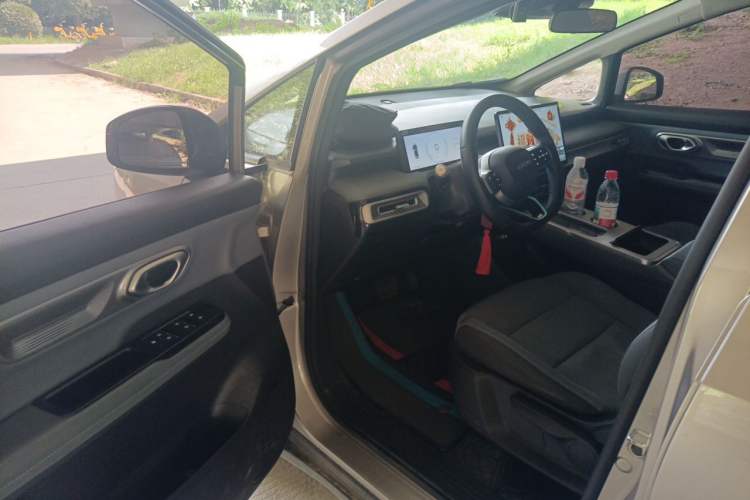 Used AION Y 2025 Plus 510 Enjoy Edition Driver Seat