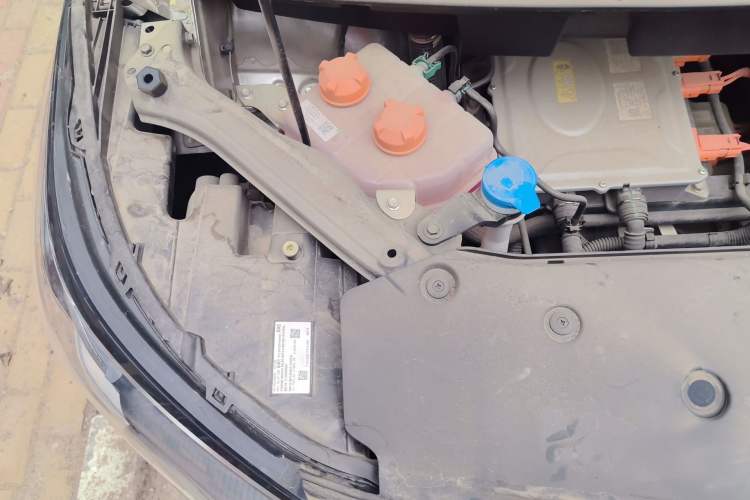 Used AION Y 2025 Plus 510 Enjoy Edition Engine Bay Right
