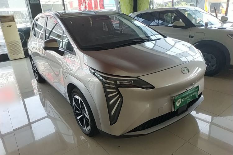 Used AION Y 2025 Plus 510 Zhihao Edition Front Right 45 Deg