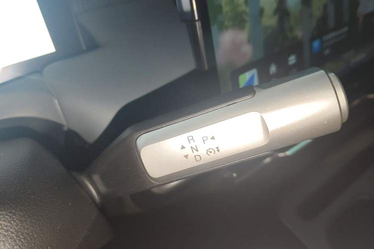 Used AION Y 2025 Plus 510 Enjoy Edition Gear Lever