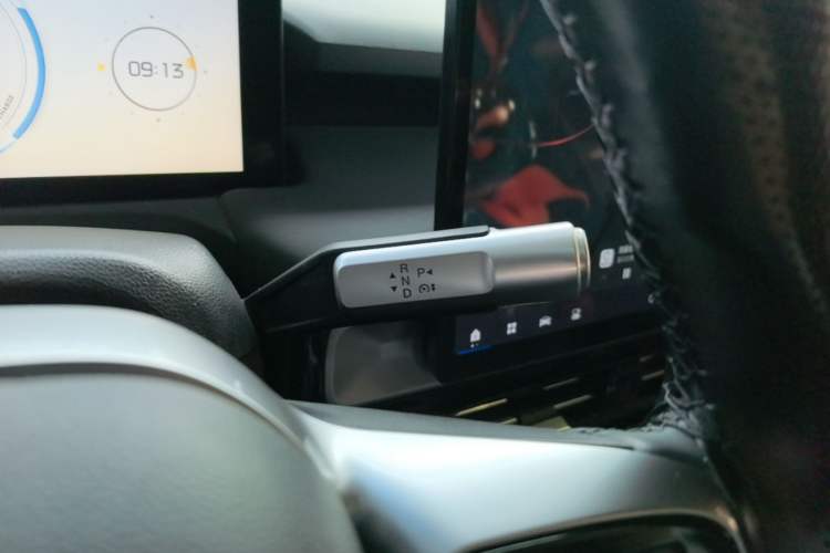 Used AION Y 2025 Plus 510 Zhihao Edition Gear Lever
