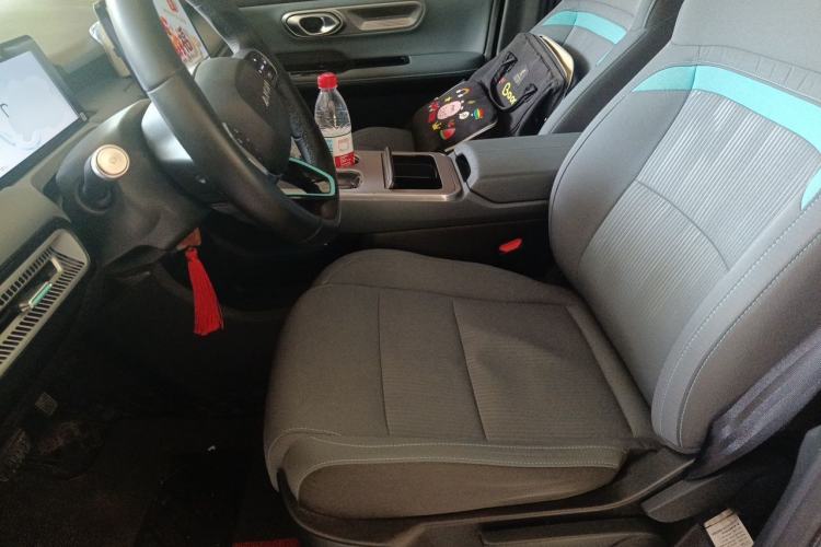 Used AION Y 2025 Plus 510 Enjoy Edition Left Front Seat