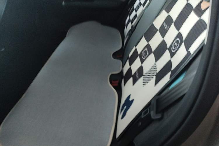 Used AION Y 2025 Plus 510 Enjoy Edition Left Rear Seat