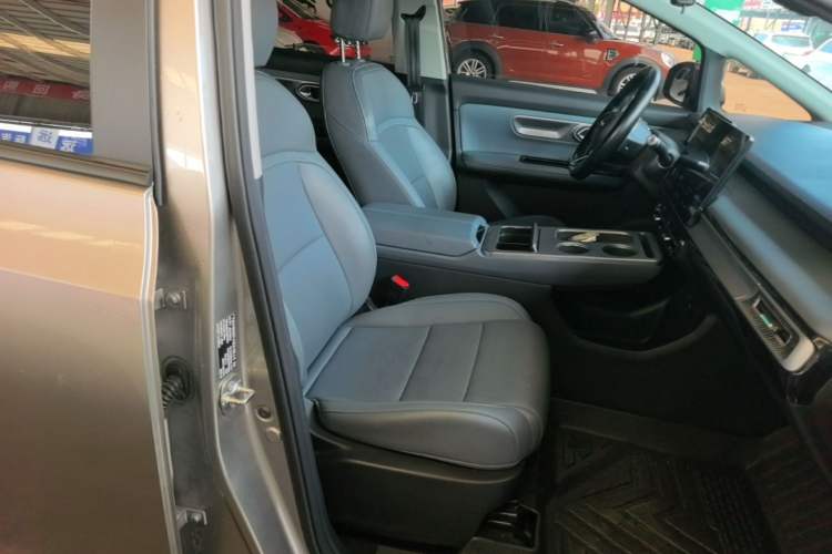 Used AION Y 2025 Plus 510 Zhihao Edition Right Front Seat