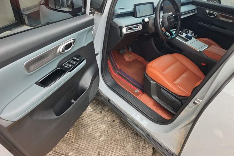 Used AION Y 2025 Plus 510 Enjoy Edition Driver Seat