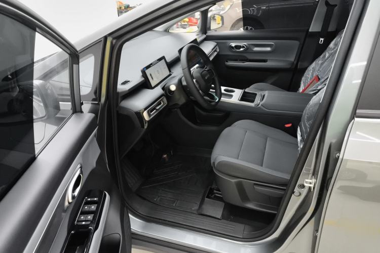 Used AION Y 2025 Plus 510 Smart Edition Driver Seat