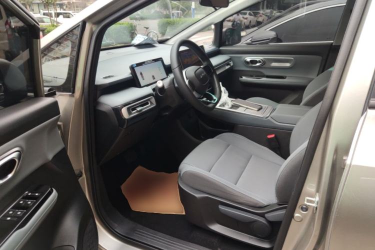 Used AION Y 2025 Plus 430 Smart Edition Driver Seat
