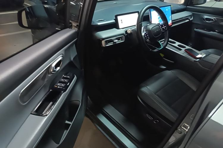 Used AION Y 2025 Plus 510 Zhihao Edition Driver Seat