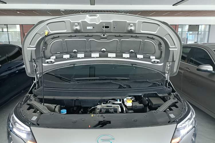 Used AION Y 2025 Plus 510 Smart Edition Engine Bay