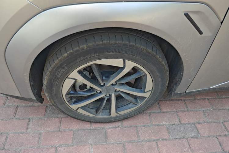 Used AION Y 2025 Plus 510 Smart Edition Exterior 4