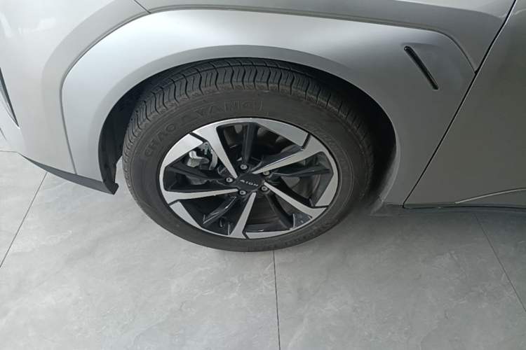 Used AION Y 2025 Plus 510 Smart Edition Exterior 4